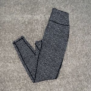 Legacy Legging - Black Bossy Print